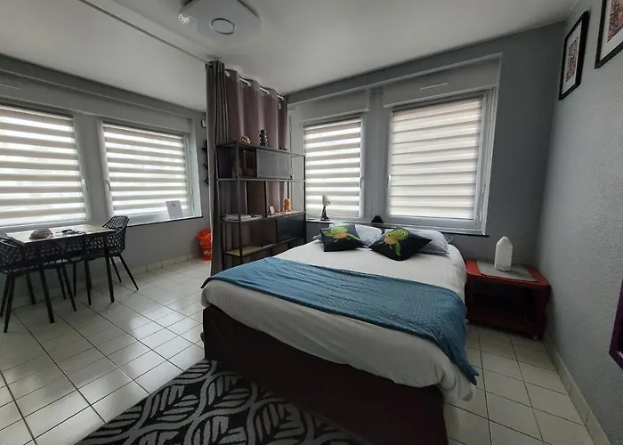 Calme Centre _notre Bout Du Monde Brest